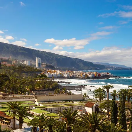 View - Puerto de la Cruz (Tenerife)