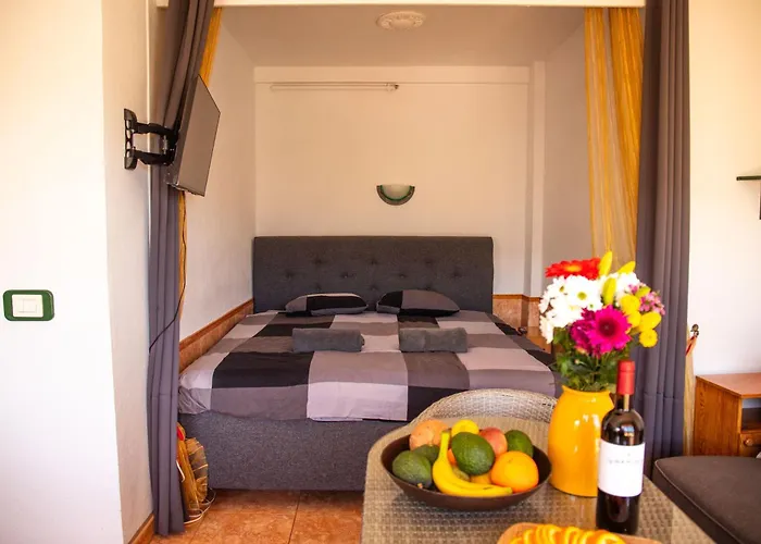 Appartement View - *